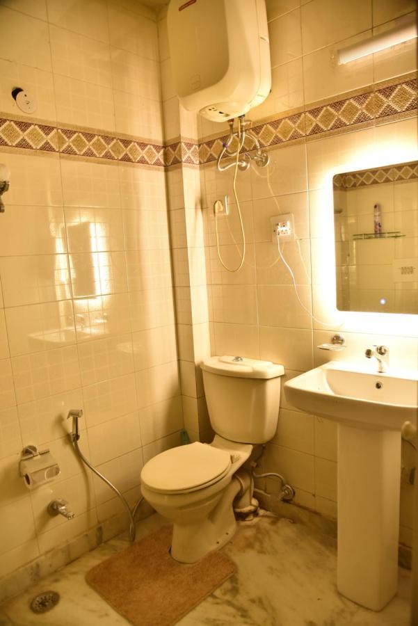 Jay Ally - Boutique Hotel New Delhi Luaran gambar